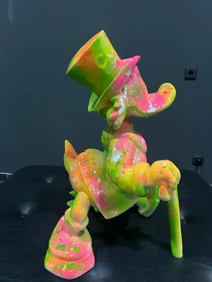 Neon Wealth Duck – Bild 4